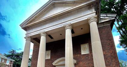 The Elston Inn and Conference Center