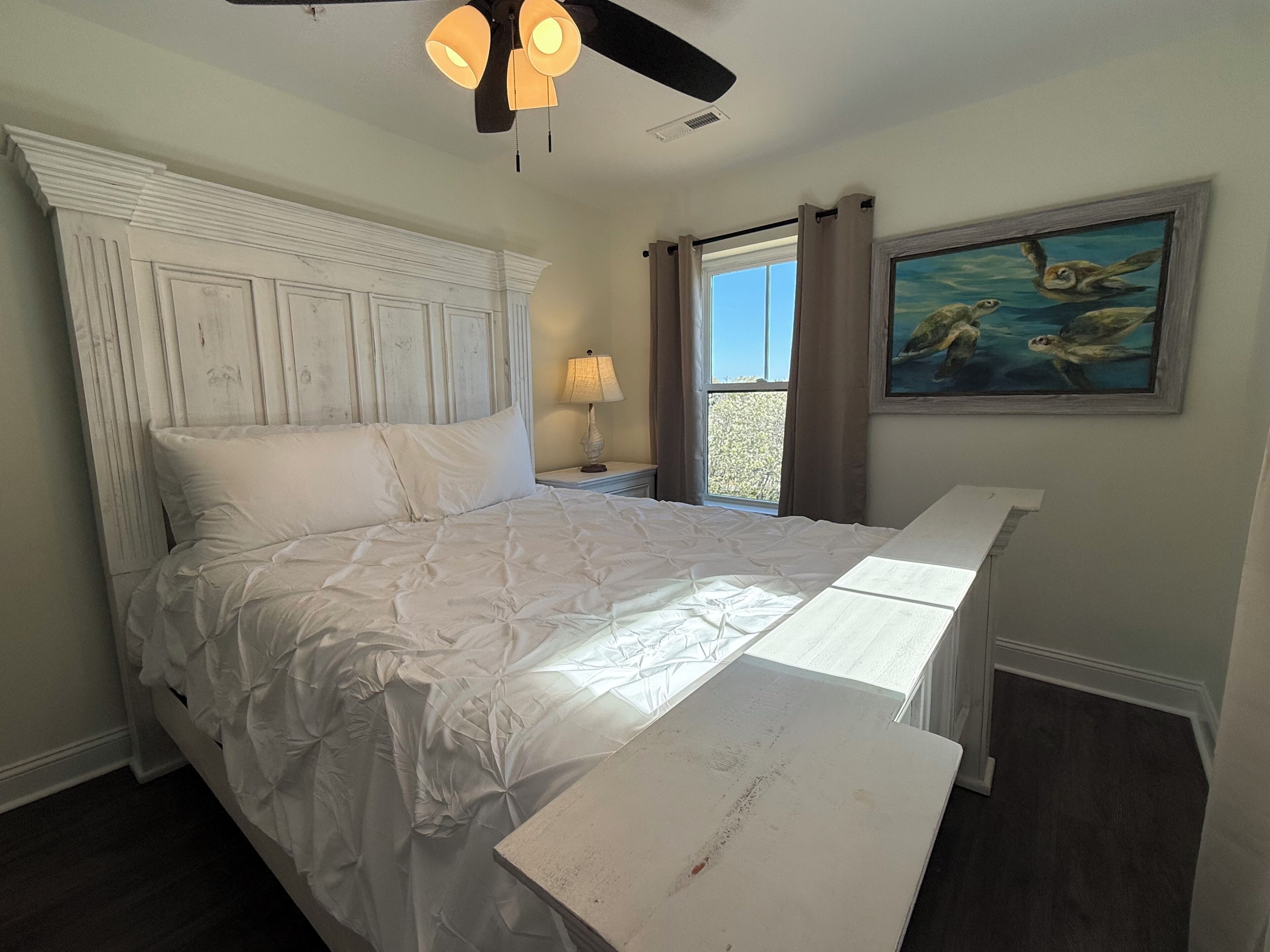 New Cozy 5-bedroom Home Centrally Located, Steps To The Beach And Boardwalk! - Myrtle Beach