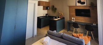 Studio apartment next to Iguatemi Shopping Mall | Swimming pool and garage
