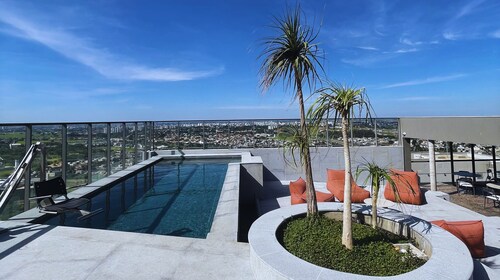 Studio apartment next to Iguatemi Shopping Mall | Swimming pool and garage