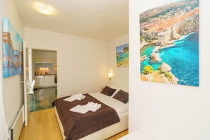 2 camere, una cassaforte in camera, Wi-Fi gratuito, lenzuola
