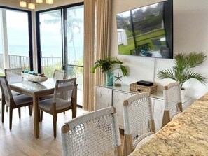 Dining - NEW! Oceanfront Family Friendly 2BR Maui - Unit B29 (Lahaina)