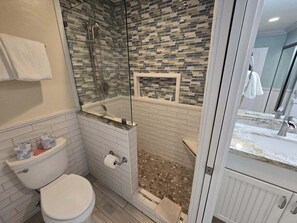 Hair dryer, towels - NEW! Napili Point Oceanfront Turtle Views - Unit B1 (Lahaina)