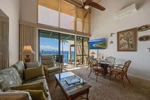 TV, books - NEW! Oceanfront 2BR Loft with Sunset Views - Unit C23 (Lahaina)