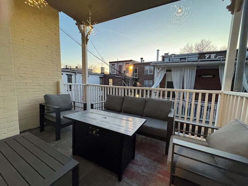 Heart of Midtown Home on Penn St - Pet Friendly!