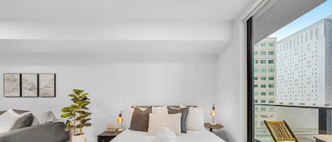 Studio, Balkon, Stadtblick | Hochwertige Bettwaren, Verdunkelungsvorhänge, Bügeleisen/Bügelbrett