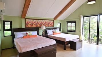 Grand-Villa, Gartenblick