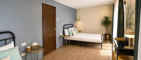 Villa Grand, vista al jardín | Wifi gratis