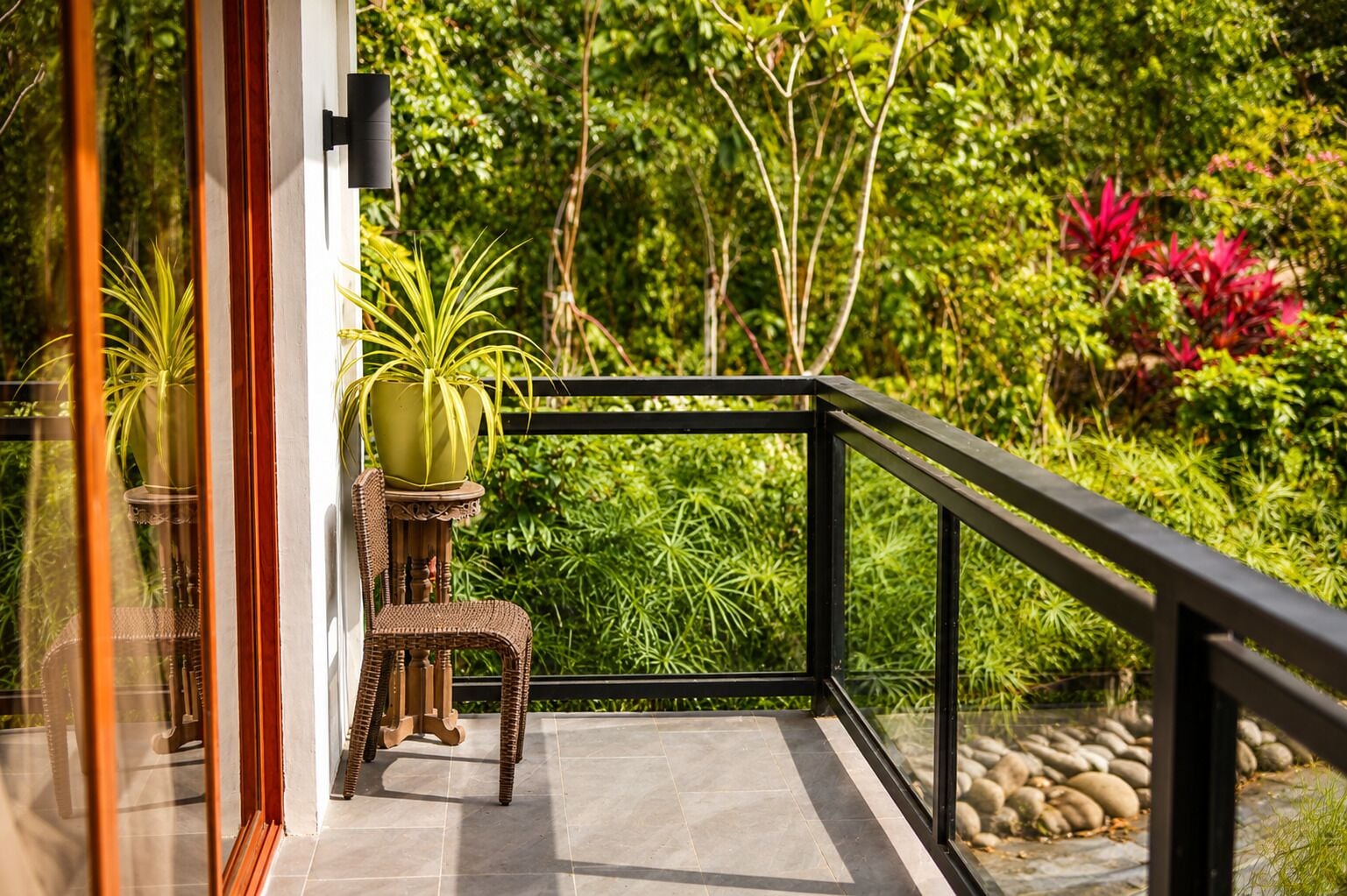 Premier Villa, Lake View | Free WiFi