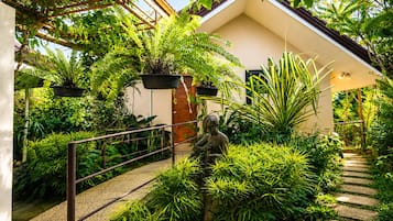 Villa Grand, vista al jardín
