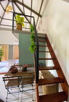 Premier Bungalow, Garden View