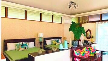 Bungalow Deluks, pemandangan kebun