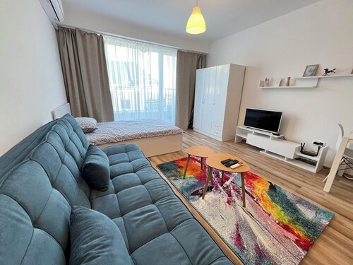 Picasso Studio NSA UNWE