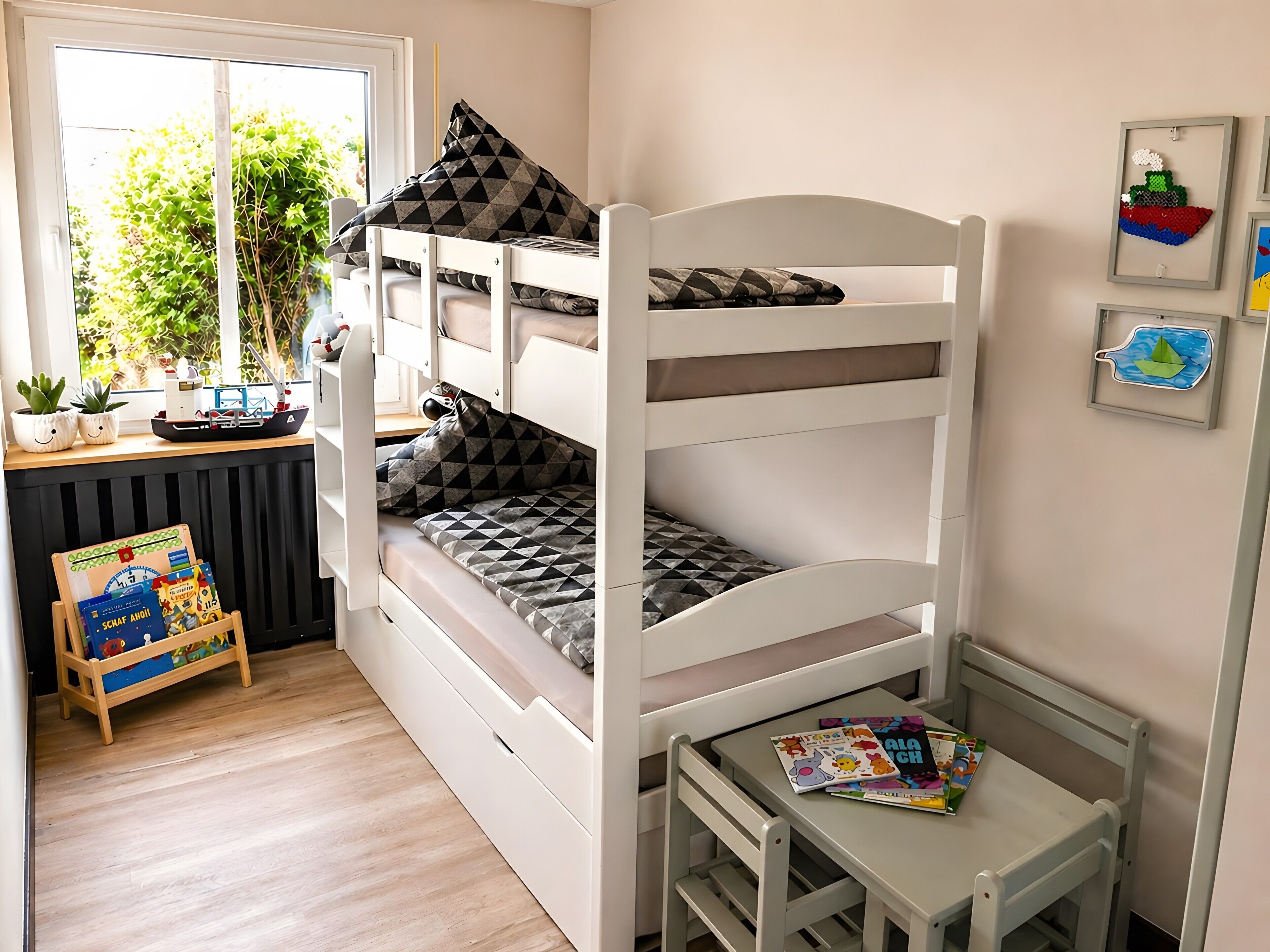 3 bedrooms, WiFi, bed sheets