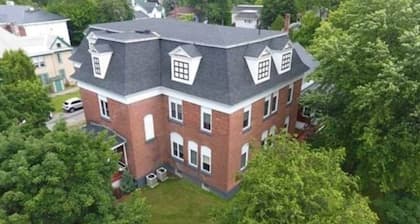 Room 1.5, 1st Floor, shared bath