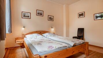 2 Schlafzimmer, Bügeleisen/Bügelbrett, WLAN, Bettwäsche
