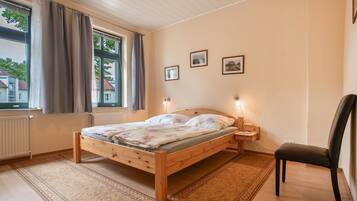 2 Schlafzimmer, Bügeleisen/Bügelbrett, WLAN, Bettwäsche