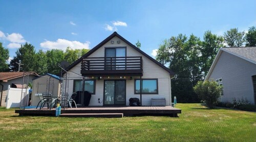 Cottage Right off Houghton Lake!