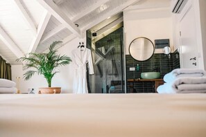 Habitación doble Deluxe, vista al mar | Interior