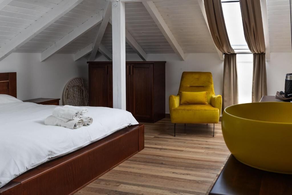 Deluxe dubbelrum - utsikt mot trädgården