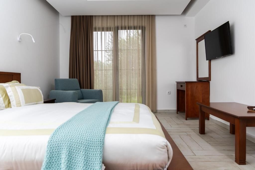 Deluxe dubbelrum - utsikt mot trädgården