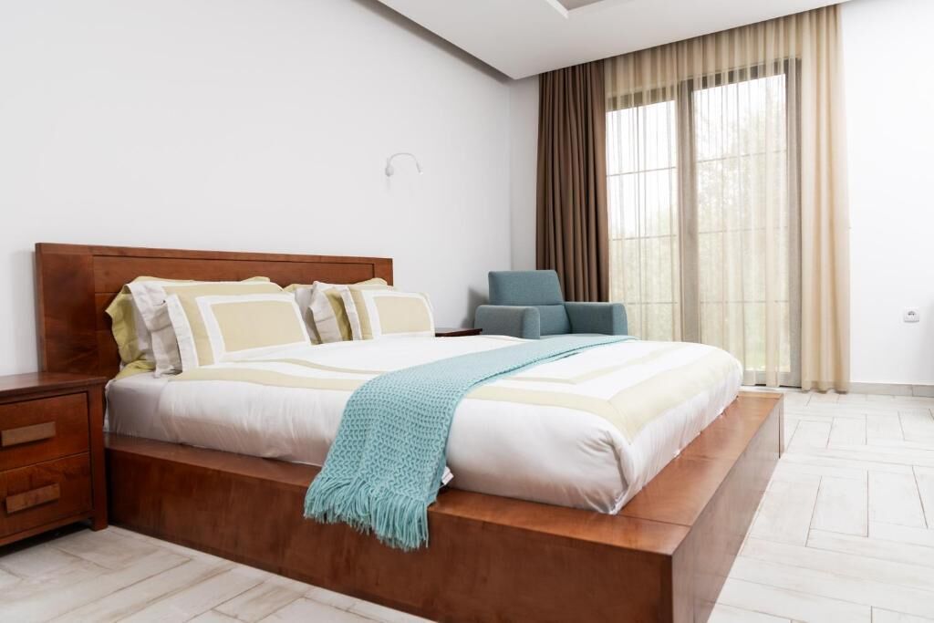 Deluxe Double Room, Garden View