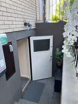 Room, 1 Bedroom | Property grounds - Room-self Check-in Sun Loft (Halmstad)