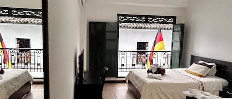 Chambre Quadruple Standard, balcon, vue ville