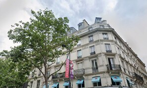 Exterior - Luxueux-2BedRooms-Rivoli-Chatelêt-paris01-AC (Paris)