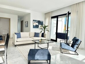 Leilighet, 2 soverom, røyk | Oppholdsrom