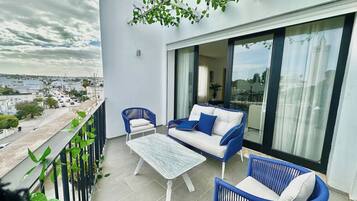 Apartment, 2 Bedrooms, Smoking | Balcony