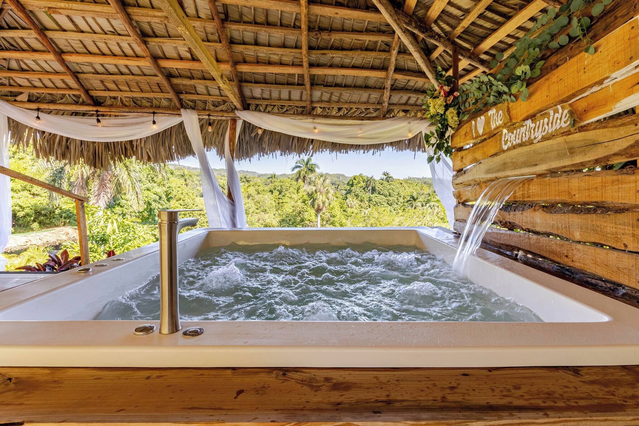 Cabin, 2 Bedrooms, Smoking, Private Pool | Outdoor spa tub