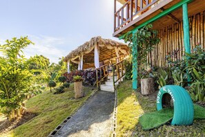 Cabana, 2 quartos, para fumantes, piscina particular | Jardim