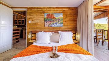 Cabin, 2 Bedrooms, Smoking, Private Pool | 2 bedrooms