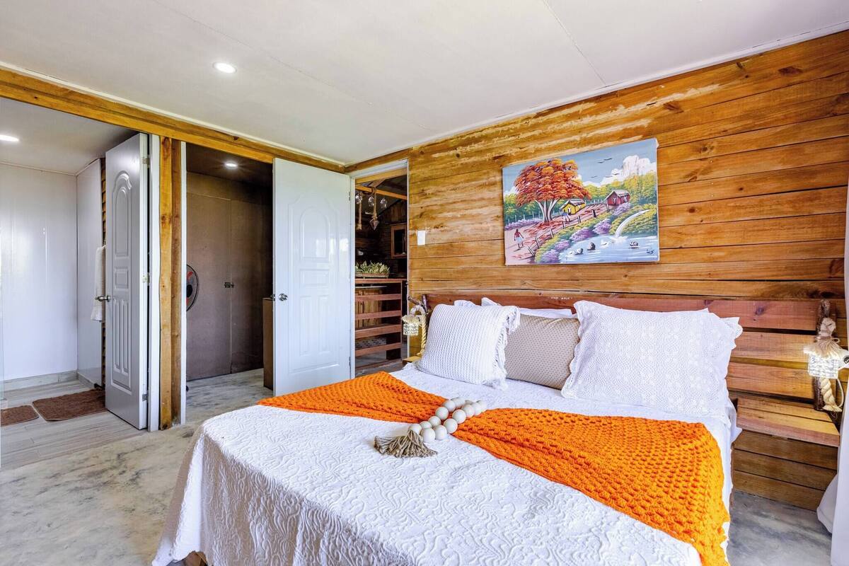 Cabin, 2 phòng ngủ, hút thuốc, hồ bơi riêng