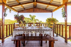 Outdoor dining - Valley View, Damajagua, Playateco, Jacuzzi, Camp (Puerto Plata)