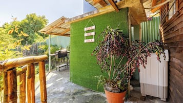 Kabin, 2 kamar tidur, Boleh Merokok, kolam renang pribadi | Balkon