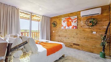 Kabin, 2 kamar tidur, Boleh Merokok, kolam renang pribadi