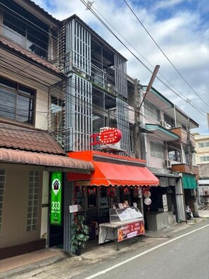 Exterior - 333 Mini House and Cafe (Chiang Mai)