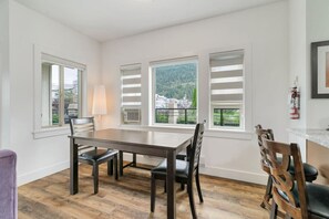 Dining - Stylish Urban Retreat:  2BR Condo (Harrison Hot Springs)