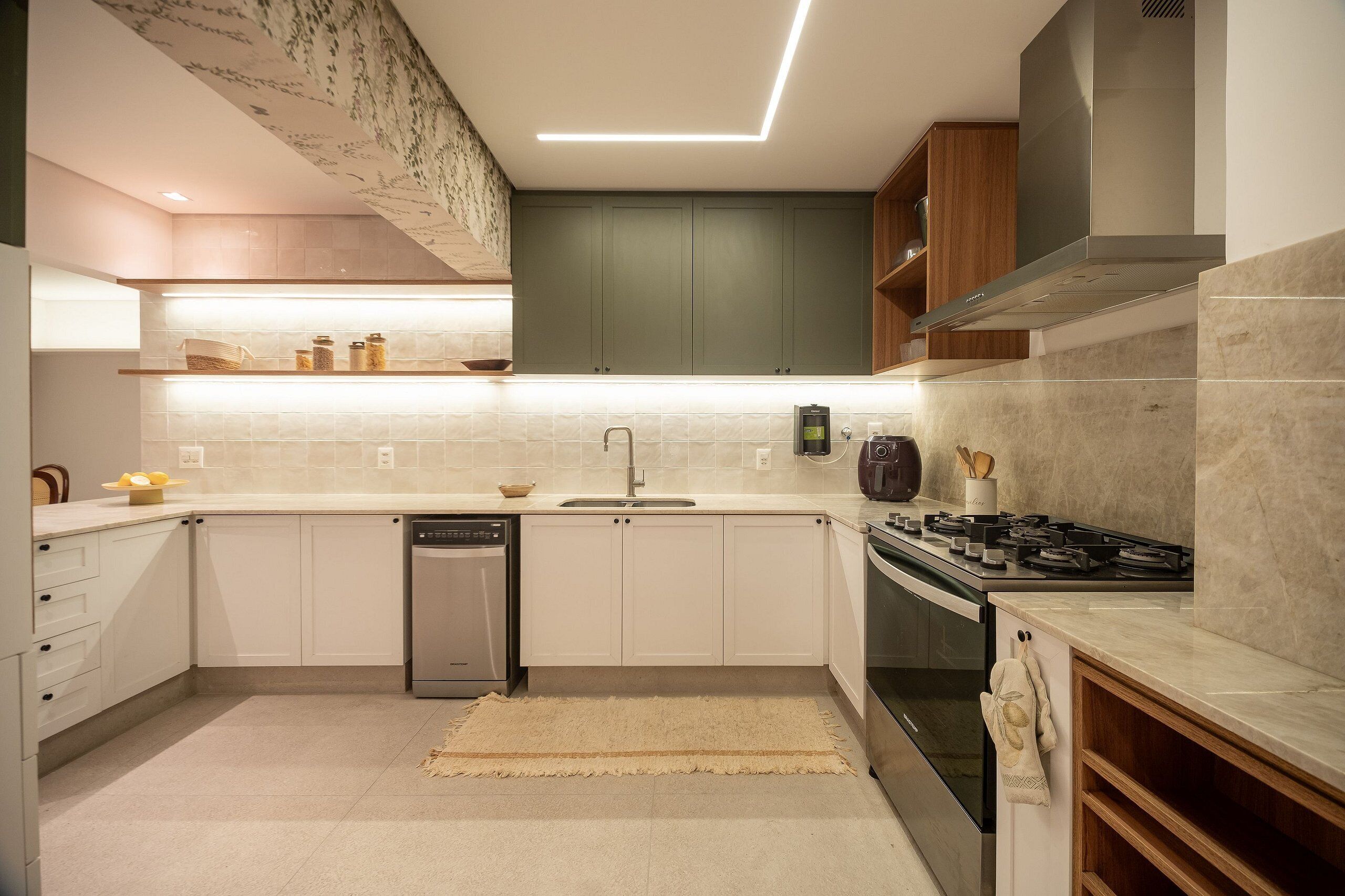 Basic Apartment | Private kitchen