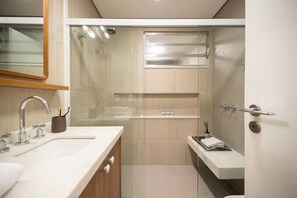 Basic-Apartment | Badezimmer