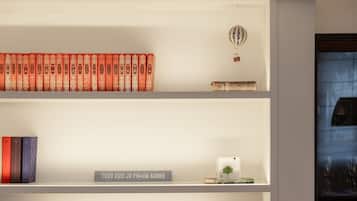 Basic Apartment | Interior