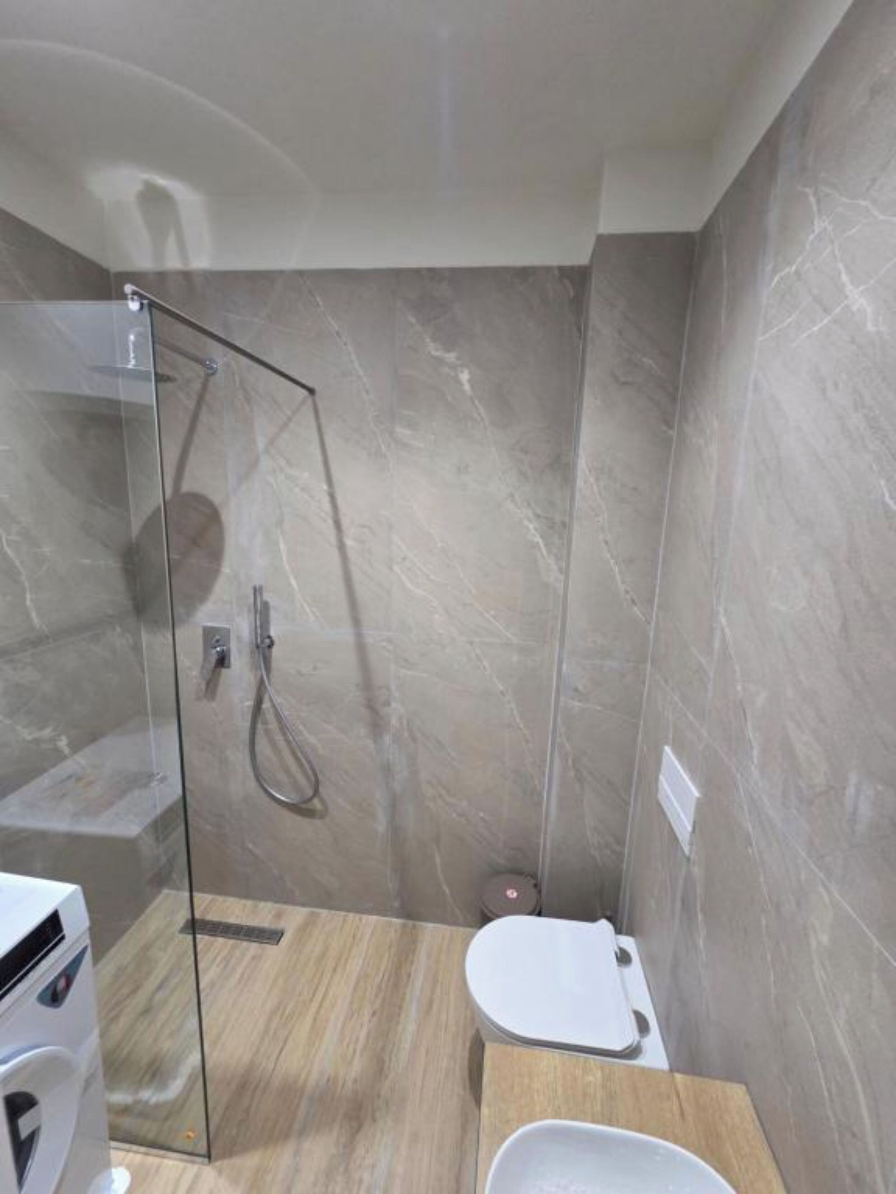 Appartement Deluxe | Salle de bain | Serviettes fournies
