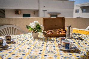 Outdoor dining - Trilo Verdi - Salento Reservation (Gallipoli)