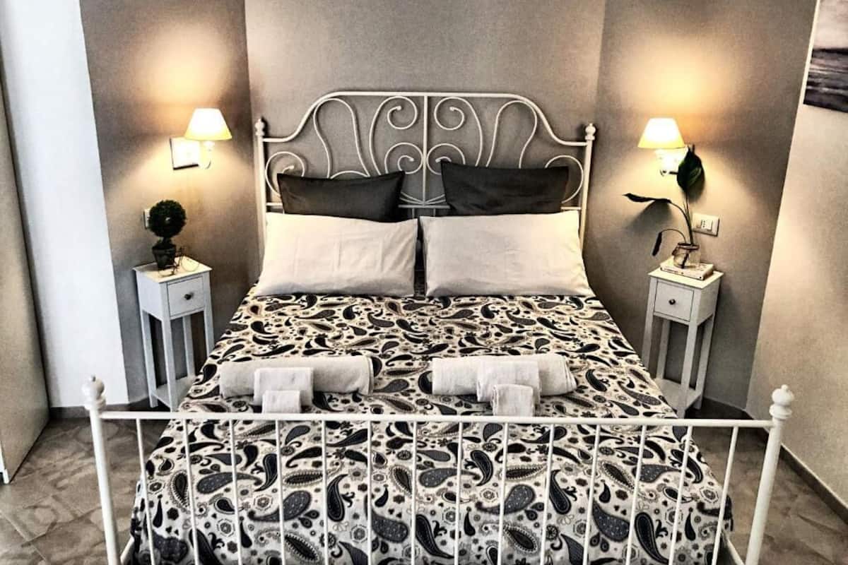 高级开间套房, 阳台, 城市景观