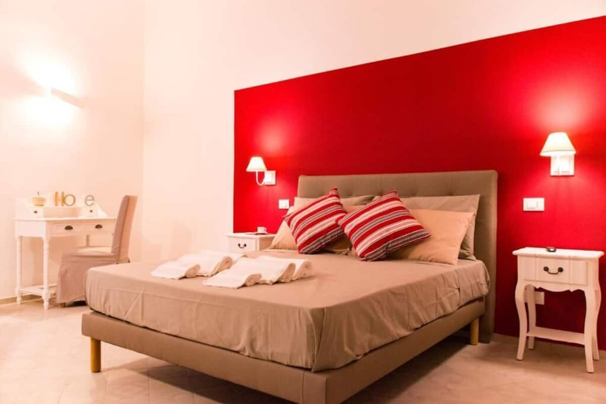 スーペリア トリプルルーム バルコニー シティビュー