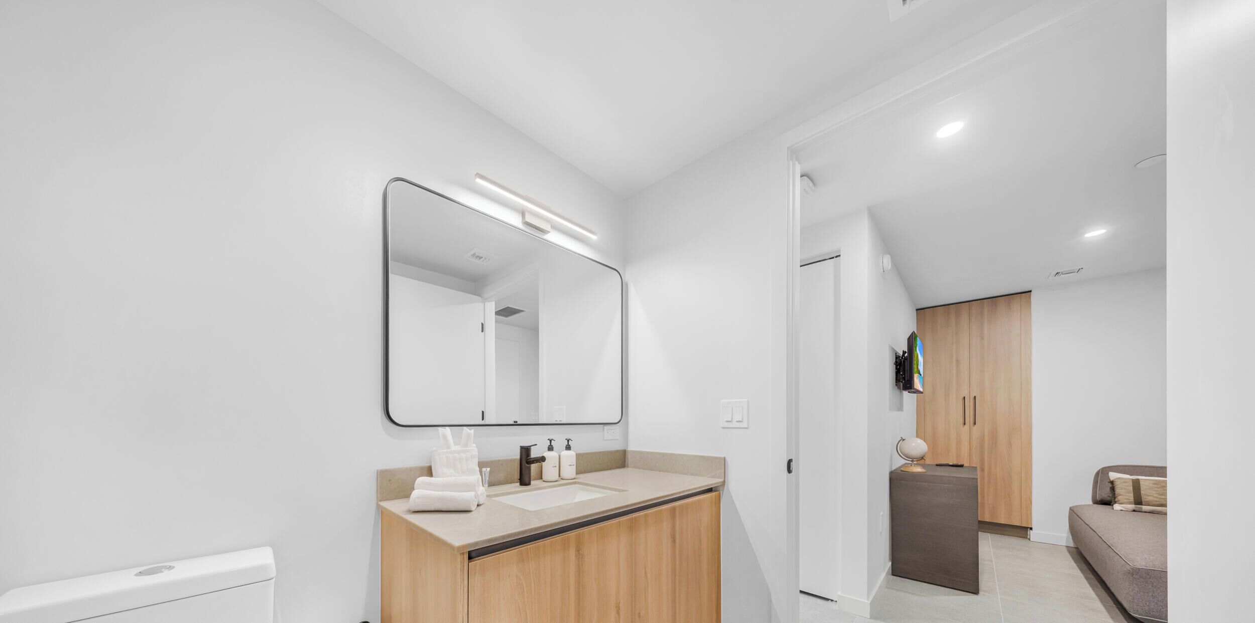 Condo, Balcony, City View | Bathroom | Soap