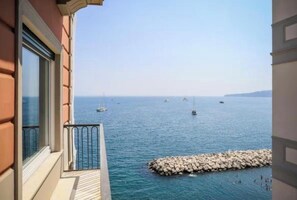 Property grounds - Partenope waterfront (Napoli)