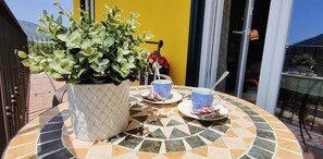 Superior Double Room, Balcony, Mountain View | Outdoor dining